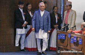 प्रधानमन्त्री ओलीलाई संसद्मा दुई तिहाइको विश्वास प्रधानमन्त्री ओलीलाई संसद्मा दुई तिहाइको विश्वास