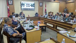 २४ घण्टामा नेपालमा पहिरोका कारण १५ जनाको मृत्यु, टिकट काटेर मात्रै यात्रा गर्न सरकारको आग्रह