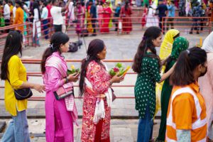 साउनको अन्तिम सोमबार पशुपतिमा घुइँचो