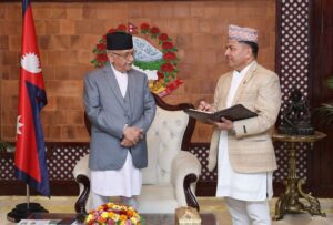 प्रधानमन्त्री ओलीले भने– प्रकाश तामाङलाई सरकारले आवश्यक सहयोग गर्छ