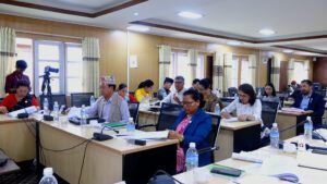 कानून, न्याय तथा मानवअधिकार समितिको बैठक बस्दै कानून, न्याय तथा मानवअधिकार समितिको बैठक बस्दै