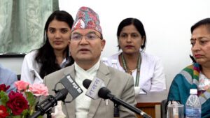 विकास गर्दा विनास हुँदैन, वन क्षेत्र जोगाएरै अघि बढ्छौं : मन्त्री ठकुरी