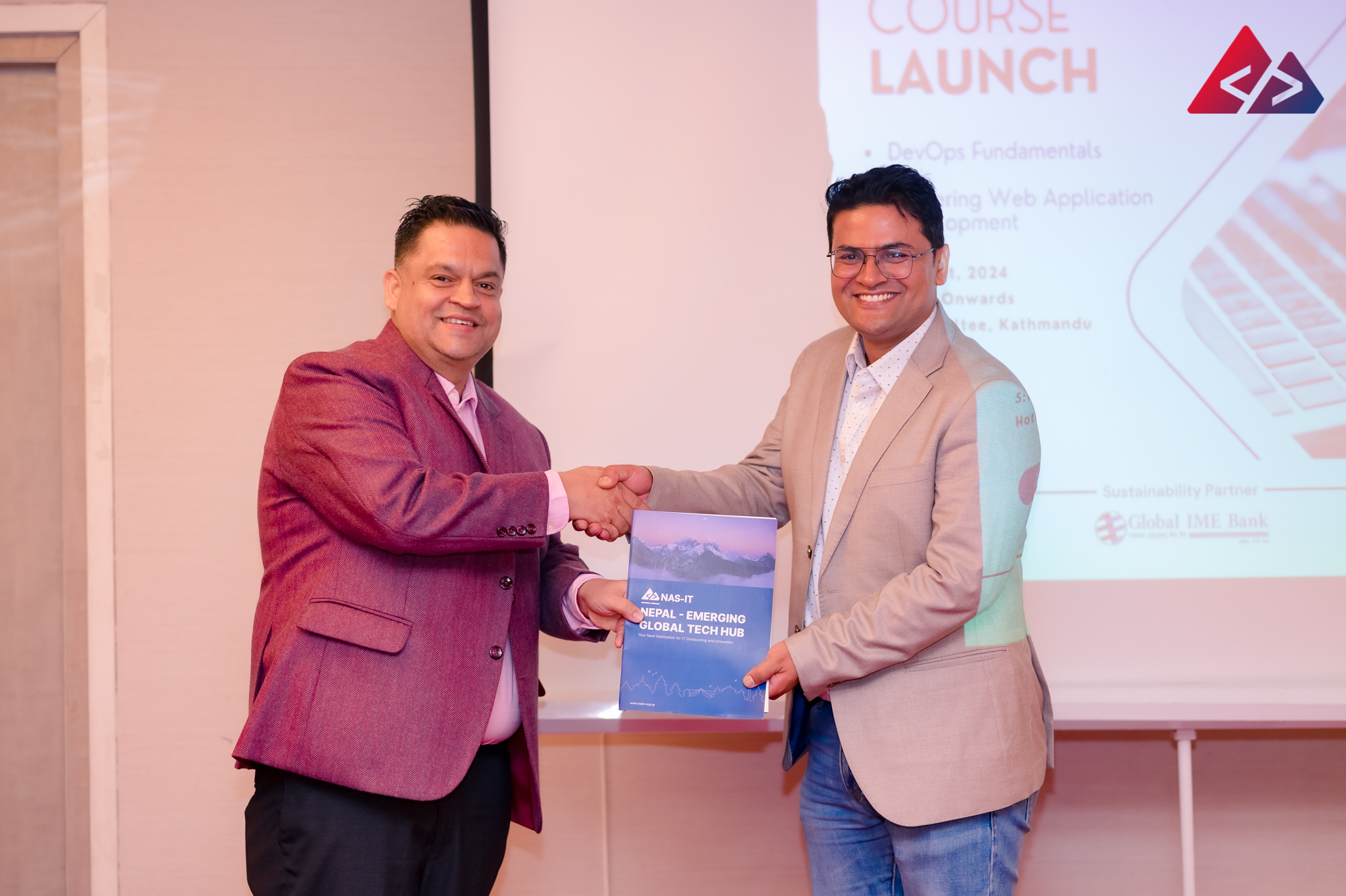 नेपालका आईटी कार्यबललाई सक्षम बनाउन नयाँ पाठ्यक्रम सुरू गर्यो