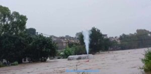 च्यासलमा नदीमा अड्किएको ग्यास बुलेट निकाल्न समस्या