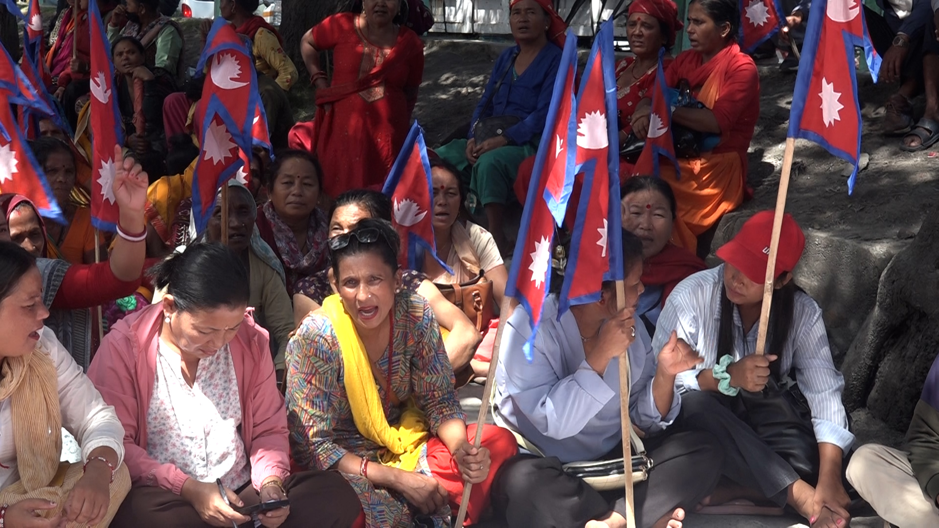 दुर्गा प्रसाईंलाई रिहा गर्न माग गर्दै माइतीघरमा विरोध प्रदर्शन
