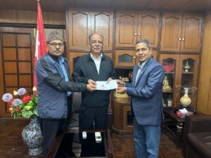 माओवादी केन्द्रको पश्चिम उपमहादेशीय संगठन समितिद्वारा दश लाख सहयोग