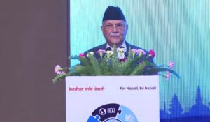 प्रचण्डलाई प्रधानमन्त्री ओलीको जवाफ : ‘हतियार नचलाए पनि विसाउने तरिका सिकाउछौं’ प्रचण्डलाई प्रधानमन्त्री ओलीको जवाफ : ‘हतियार नचलाए पनि विसाउने तरिका सिकाउछौं’