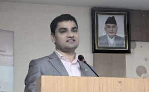 स्वास्थ्यमन्त्री पौडेलको निर्णय : १४ वर्ष मुनिका बालबालिकाको निःशुल्क क्यान्सर उपचार