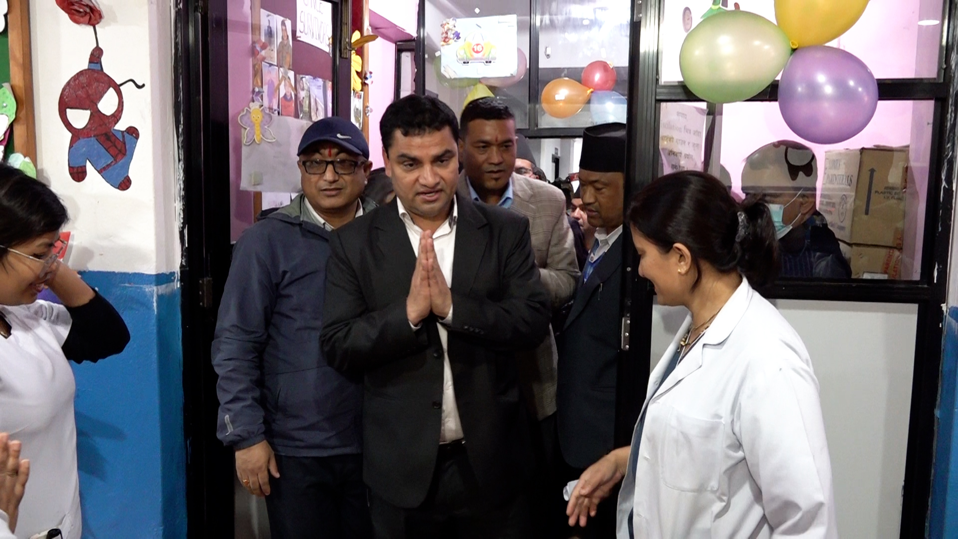 विश्व बाल दिवसको अवसर पारेर स्वास्थ्यमन्त्री पौडेलद्वारा बाल क्यान्सर निःशुल्क सेवाको शुभारम्भ विश्व बाल दिवसको अवसर पारेर स्वास्थ्यमन्त्री पौडेलद्वारा बाल क्यान्सर निःशुल्क सेवाको शुभारम्भ