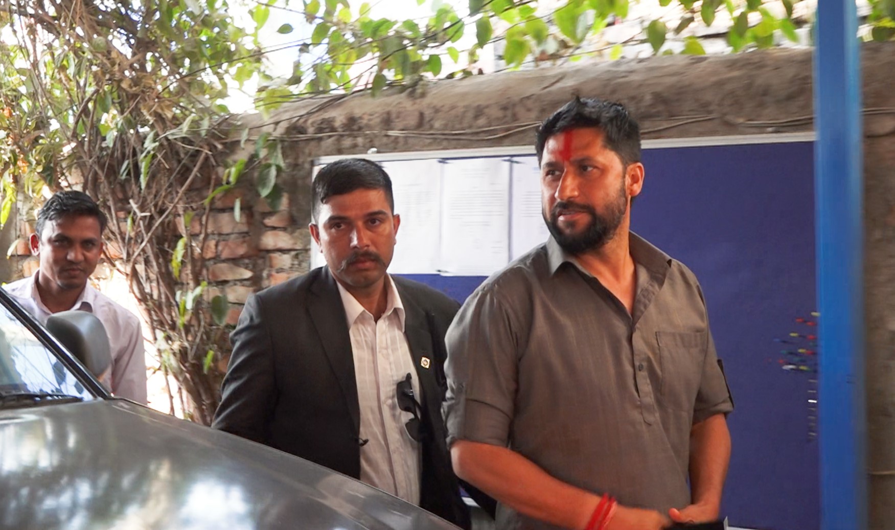 रवि लामिछानेविरुद्धको अनुसन्धान प्रतिवेदन प्रहरीले सरकारी वकिललाई बुझायो