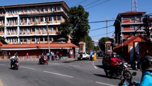 आजदेखि खुले सबै सरकारी कार्यालय