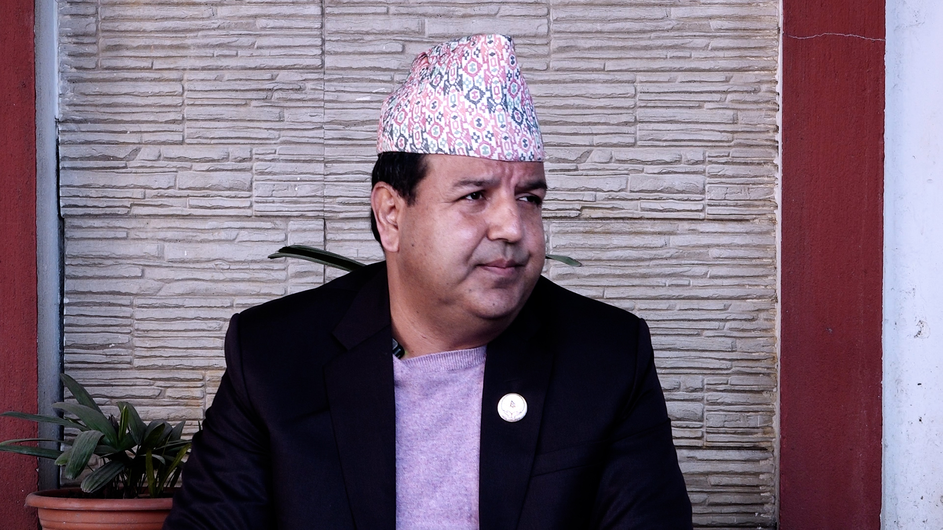 सरकारले रविमाथि नियतवश अमानवीय व्यवहार गरिरहेको छ : सांसद शर्मा