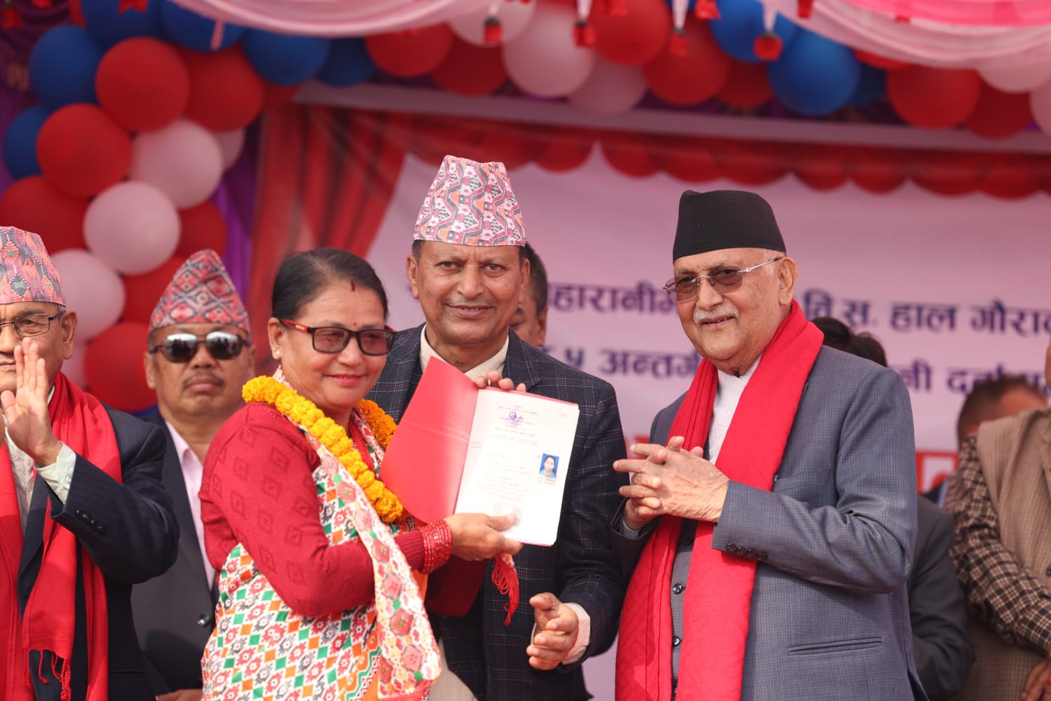 व्यवस्था परिवर्तनपछि अवस्थामा परिवर्तन हुँदै आएको छ : प्रधानमन्त्री