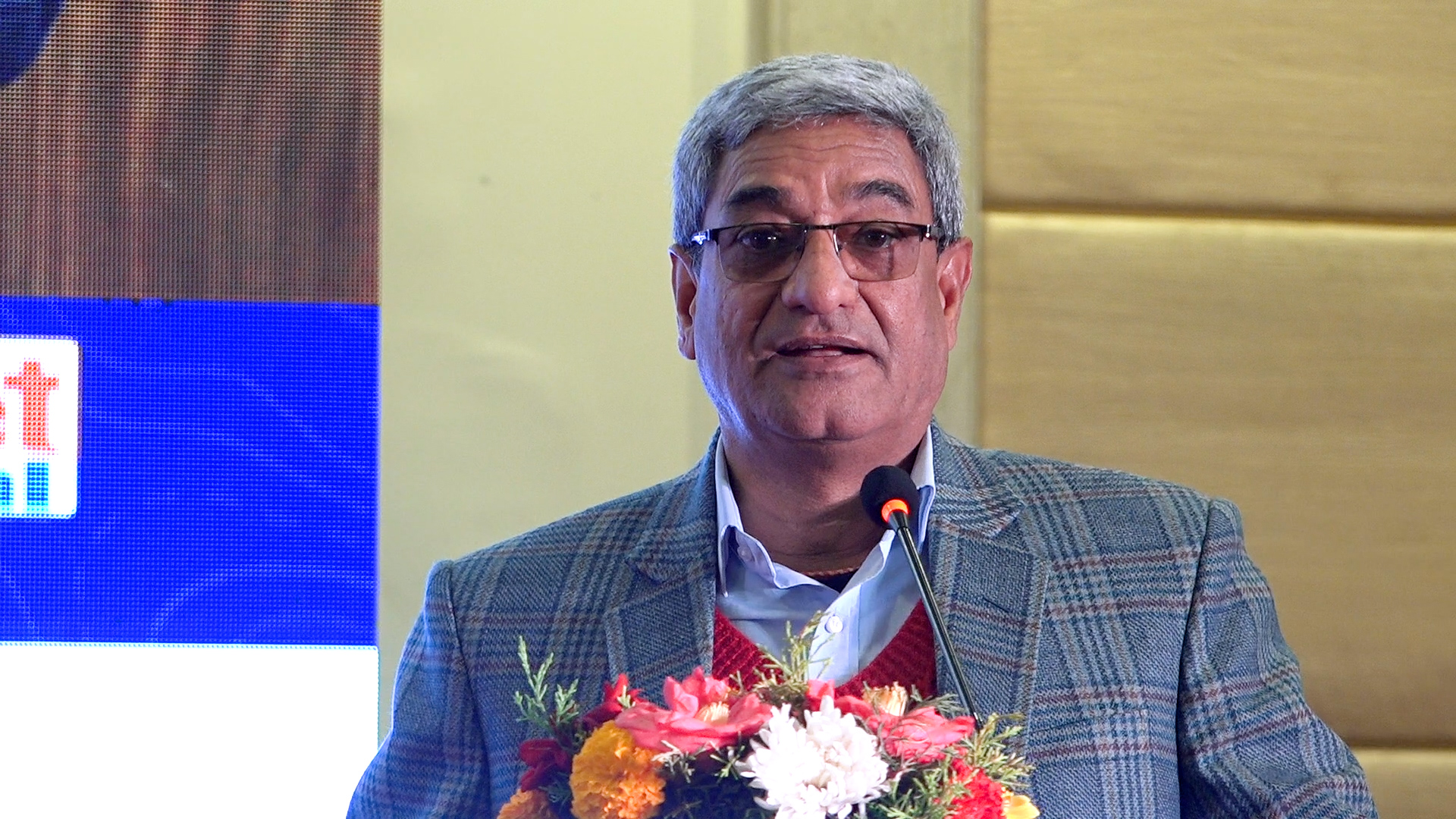 नेपाल विपद् जोखिमको पनि उच्च जोखिममा : गृहमन्त्री लेखक