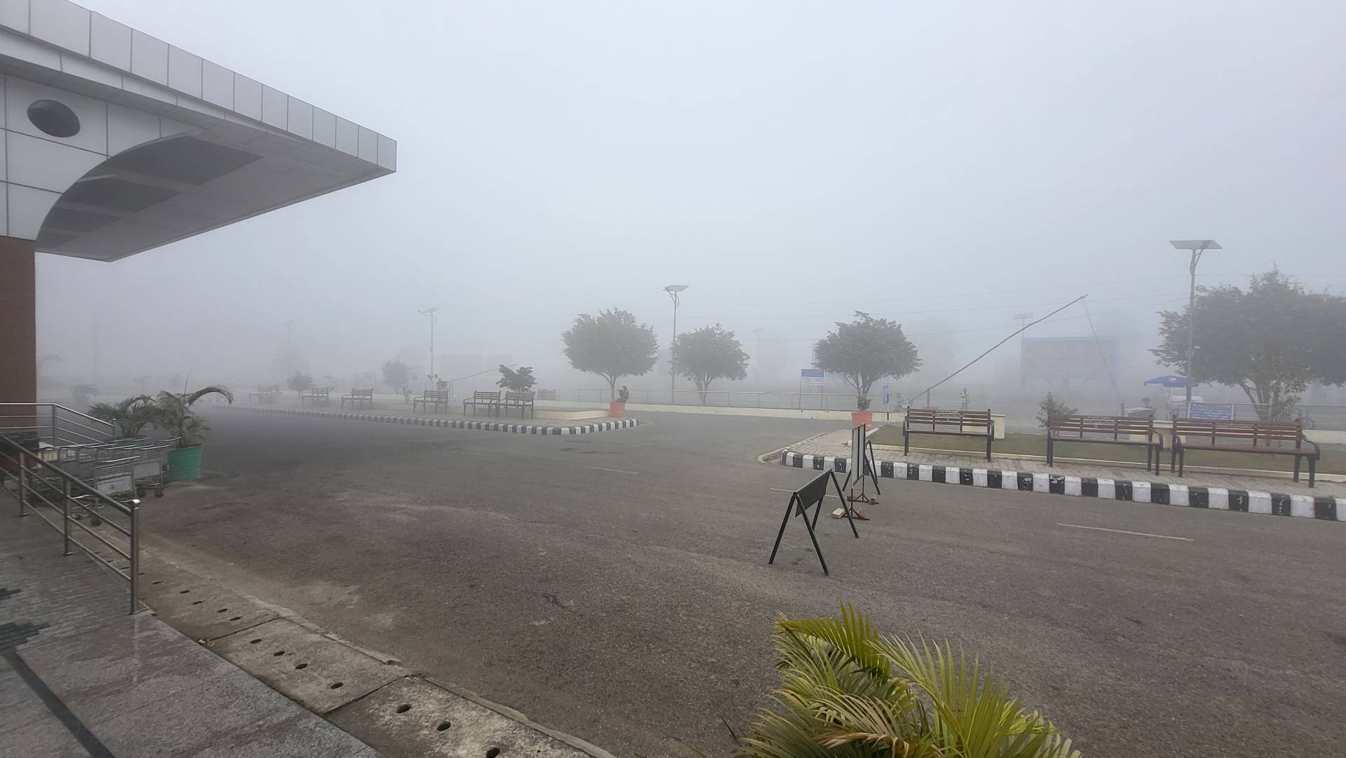 भिजिबिलिटी कम हुँदा उडान प्रभावित, यात्रुलाई घण्टौं कुर्नु पर्ने बाध्यता