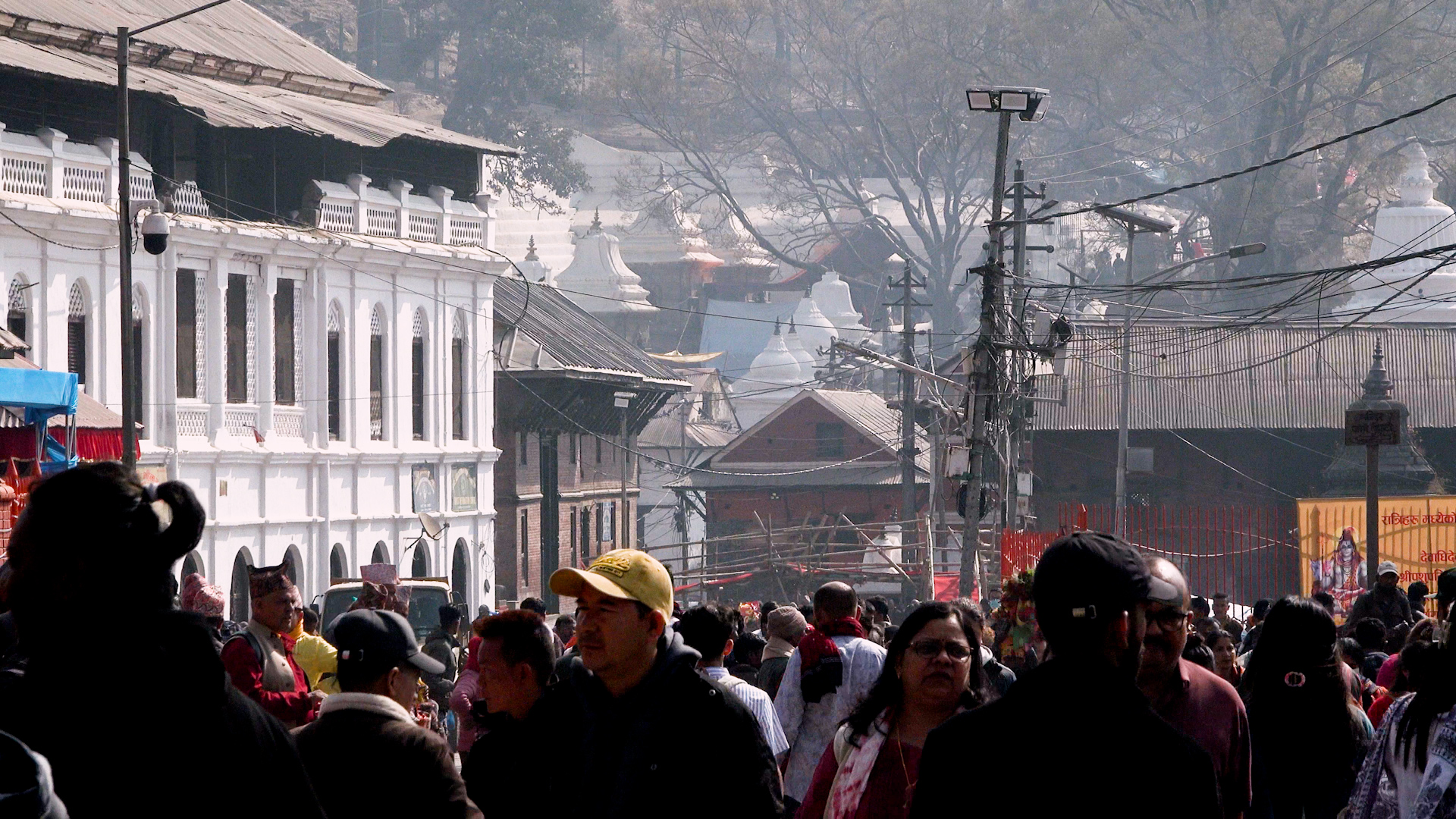 आज महाशिवरात्रि पर्व देशभर मनाइँदै, बिहान दुई बजेदेखि पशुपतिनाथ मन्दिरका चारै ढोका खुला