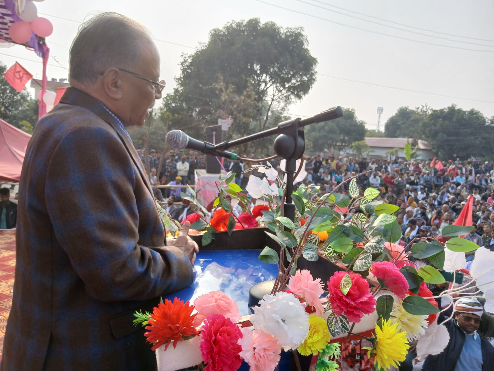 समाजवाद आकाशबाट खस्ने वा धर्तीबाट जन्मने होइन : प्रचण्ड