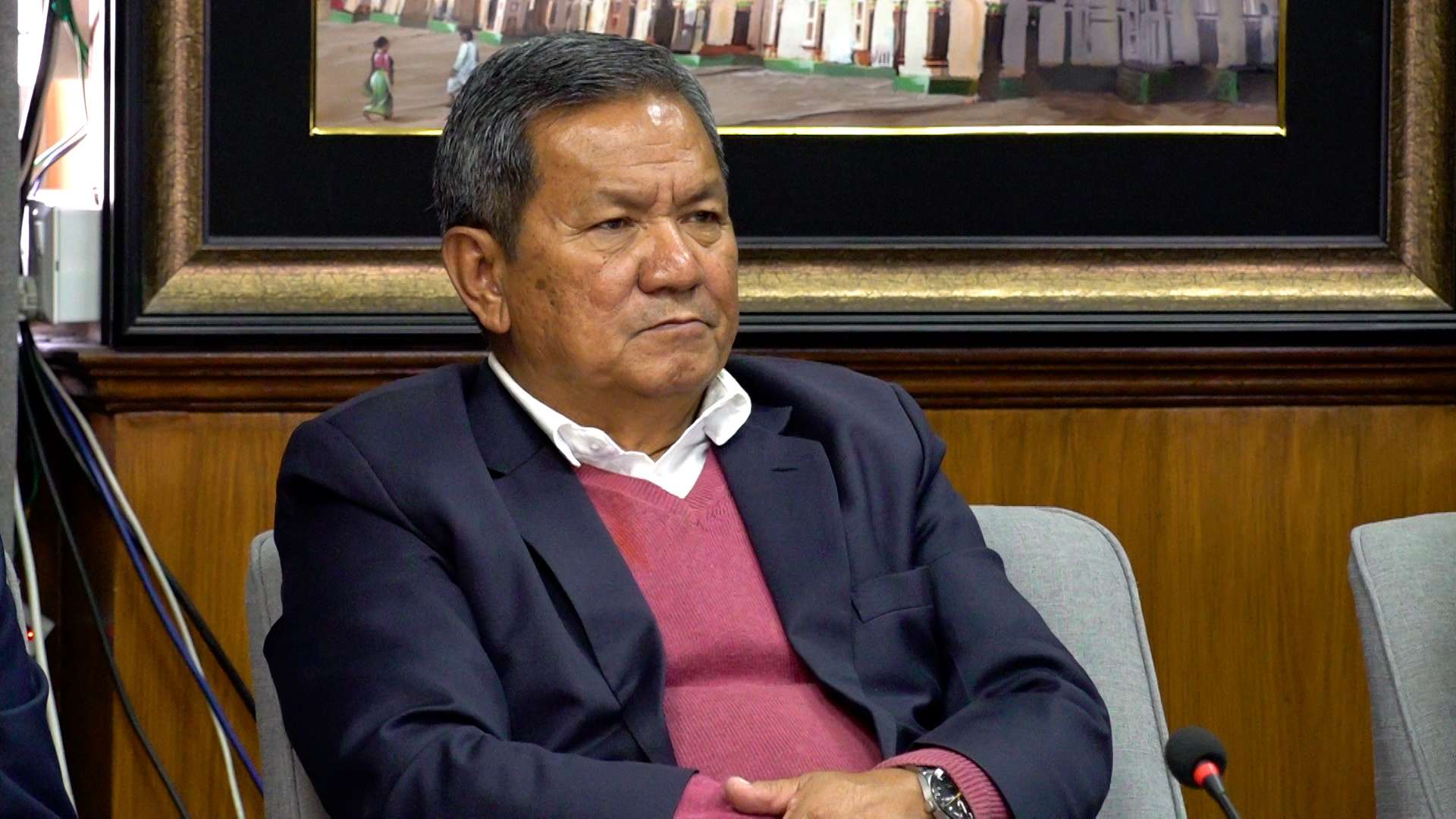 मन्त्रालयको प्रशासन नै फितलो छ, सुधार गरौं : सञ्चारमन्त्री गुरुङ