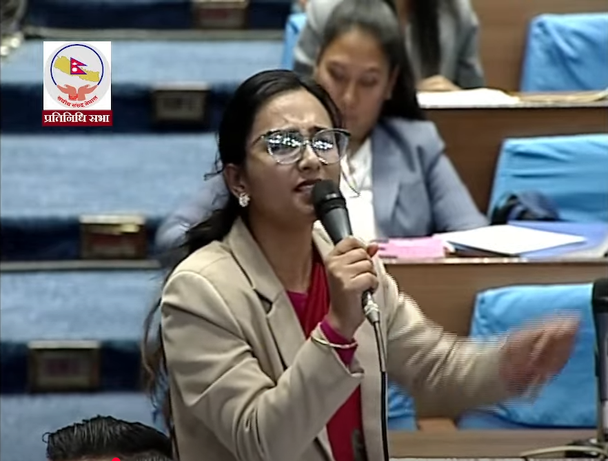 तोसिमाले मागिन् स्वास्थ्यमन्त्रीको राजीनामा