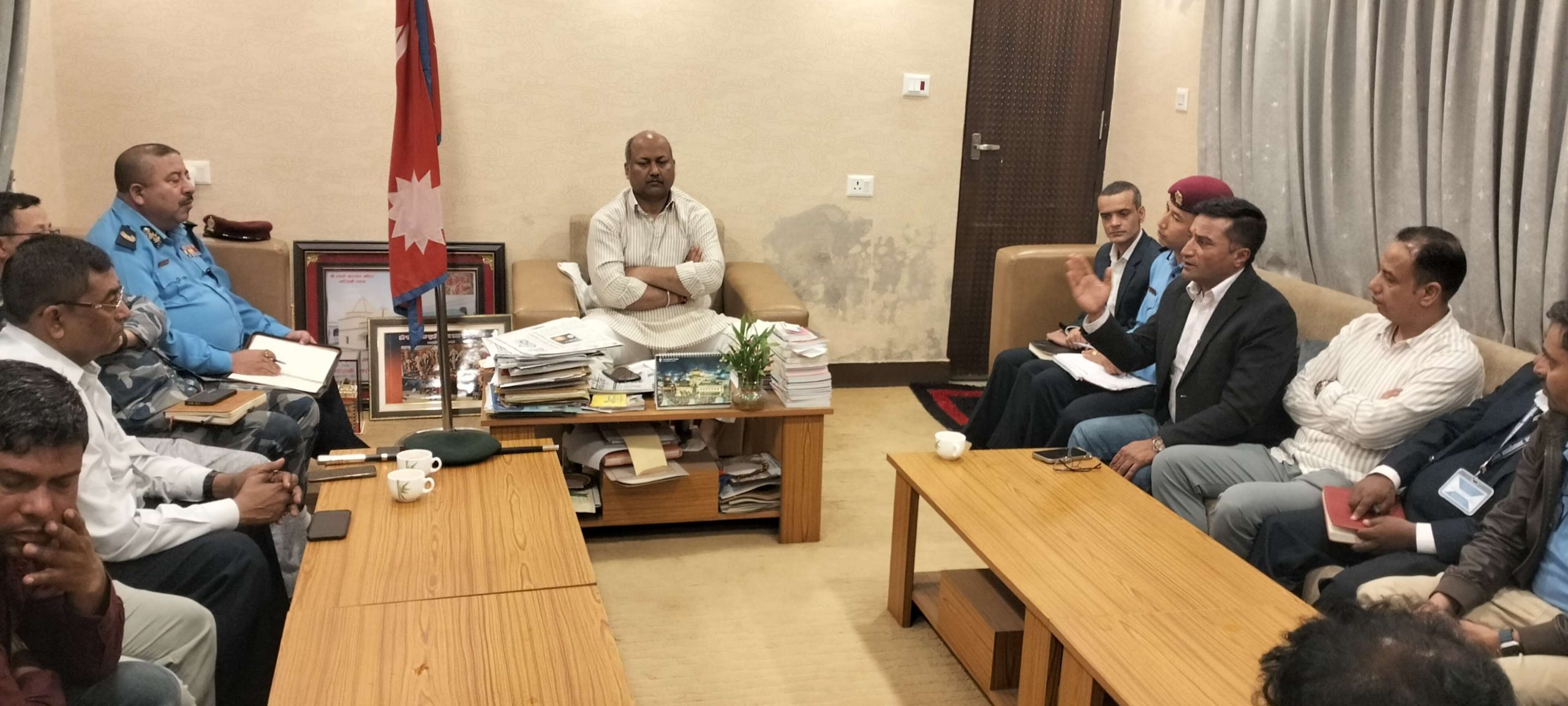 पोल्ट्रीजन्य पदार्थको अवैध आयात रोक्न सुरक्षा अधिकारीलाई मुख्यमन्त्री सिंहको निर्देशन