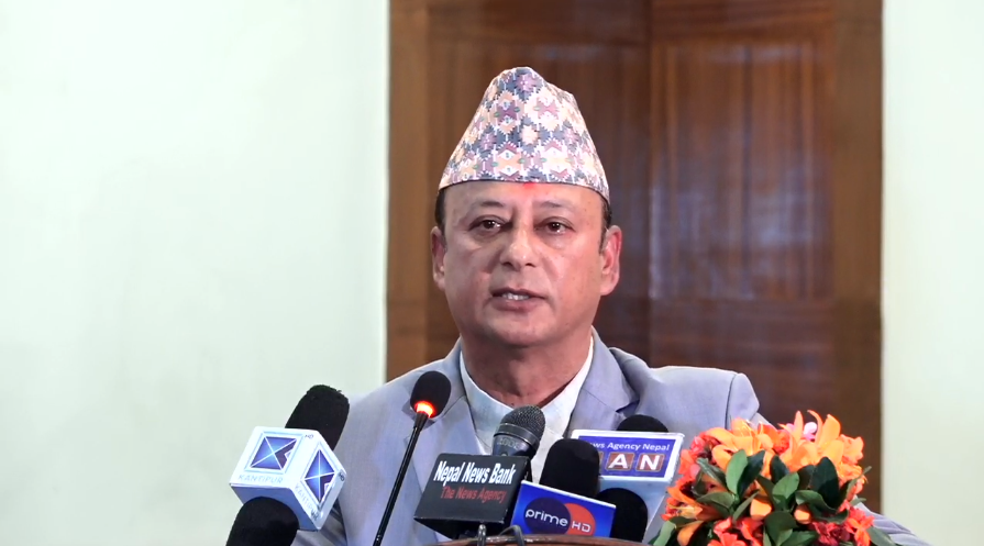 दैनिक जिवनमा मात्रै नभैइ मुलुकको आर्थिक समृद्धिमा समेत पानीको महत्व छ : मन्त्री खड्का