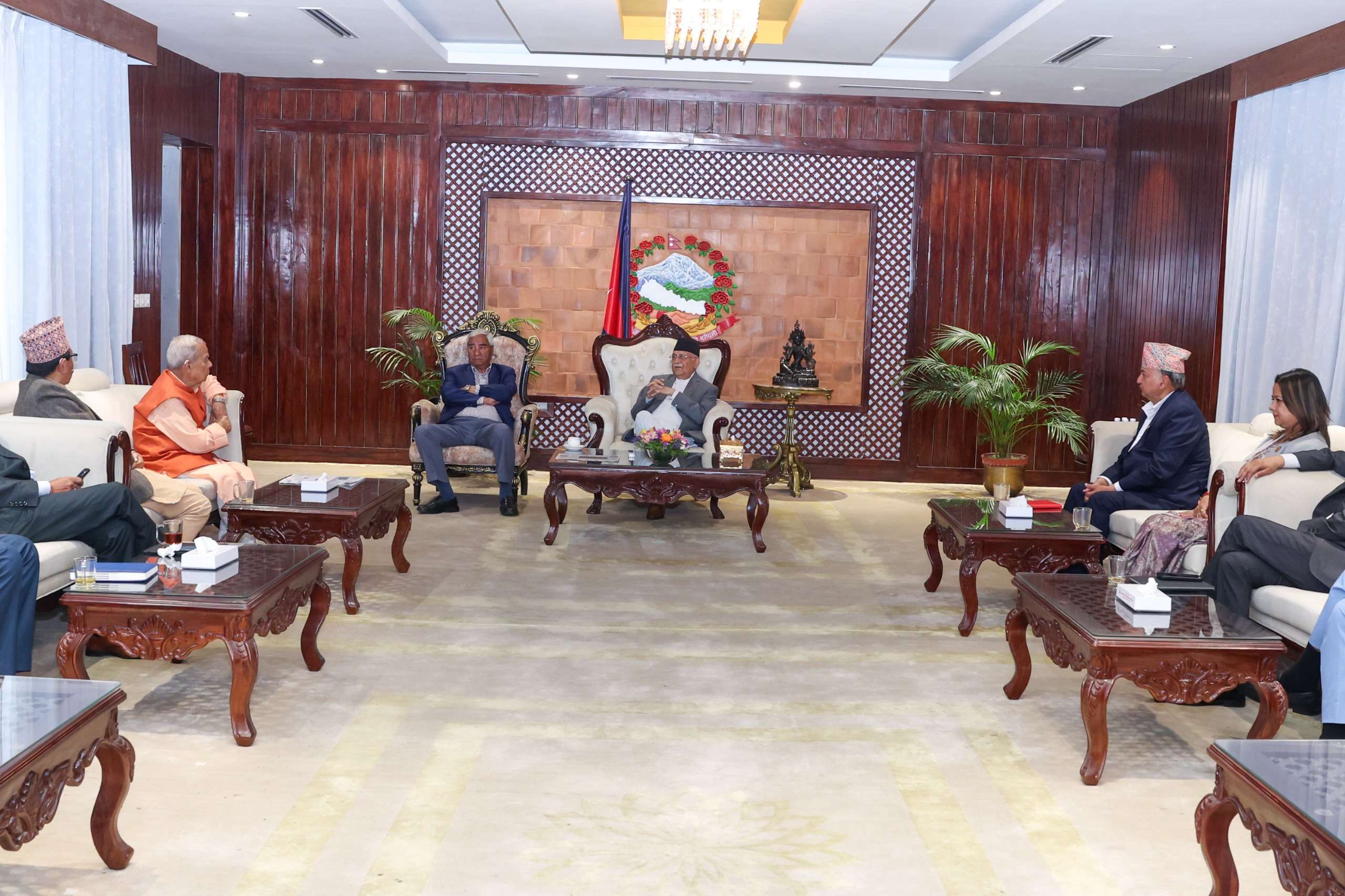 विचाराधीन विधेयकलाई यथाशीघ्र टुङ्गोमा पुर्याउने विषयमा सत्तापक्षीय दलबीच छलफल