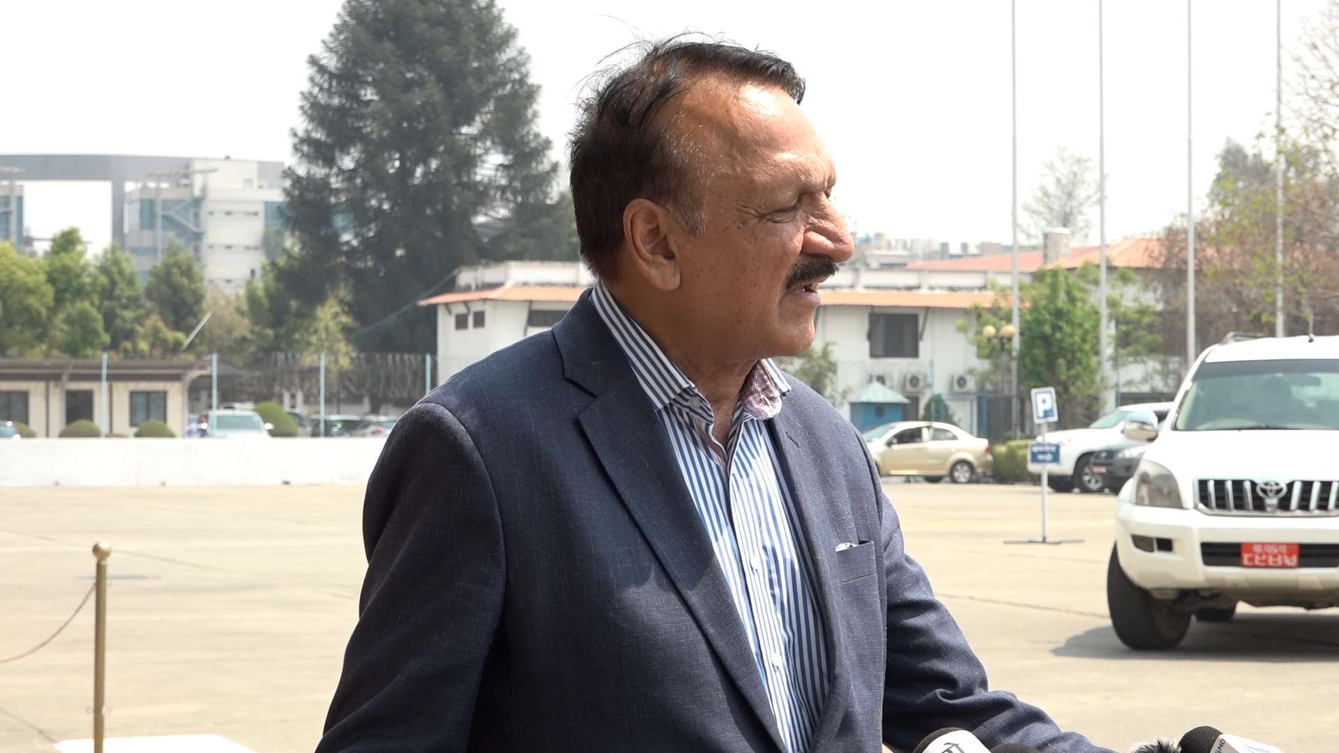 हालकै व्यवस्था उत्कृष्ट छ, रक्षा गर्नुपर्छ : डा. महत