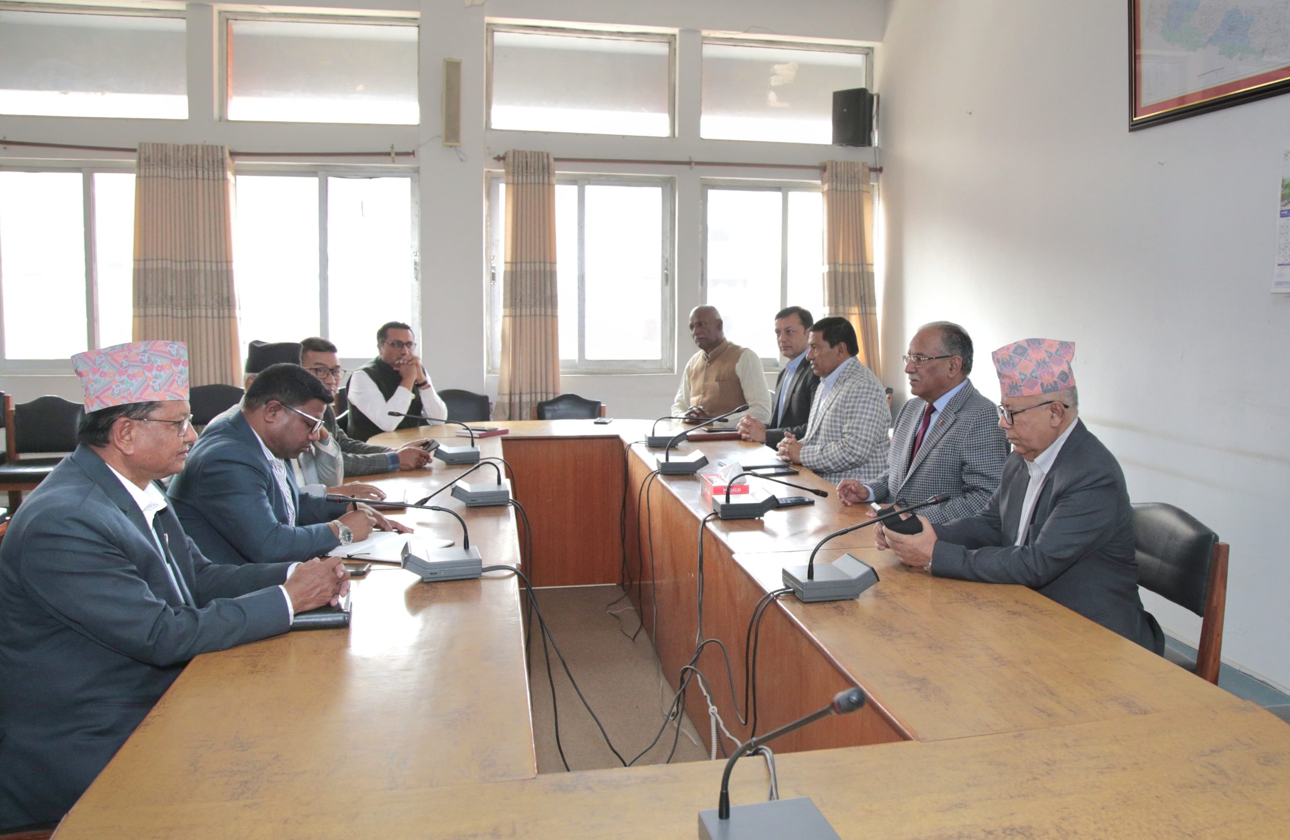 सिंहदरबारमा विपक्षी दलहरूको बैठक जारी