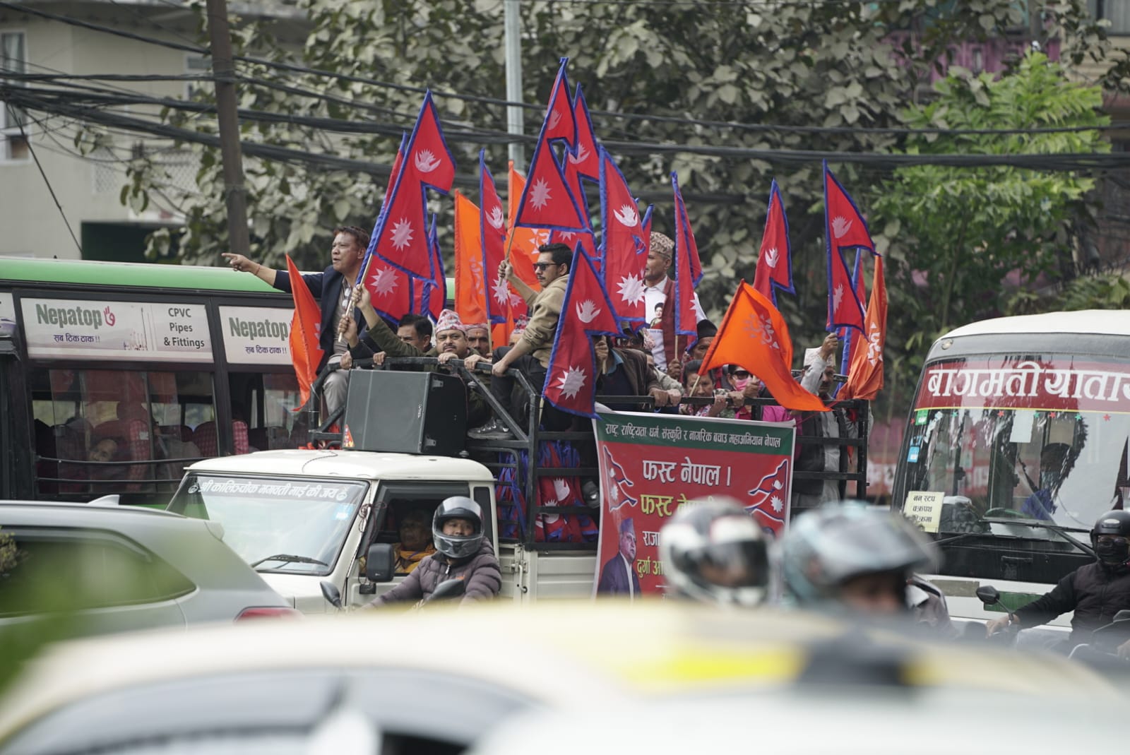 पूर्वराजा ज्ञानेन्द्रको आगमनका कारण यस्तो छ एयरपोर्टको अवस्था, कडा सुरक्षा (तस्बिरहरू)
