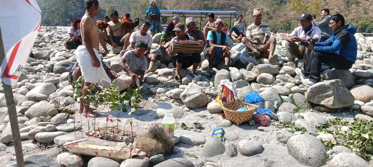 माझी समुदायले गरे लदी पूजा, यस्तो छ पूजाको महत्व