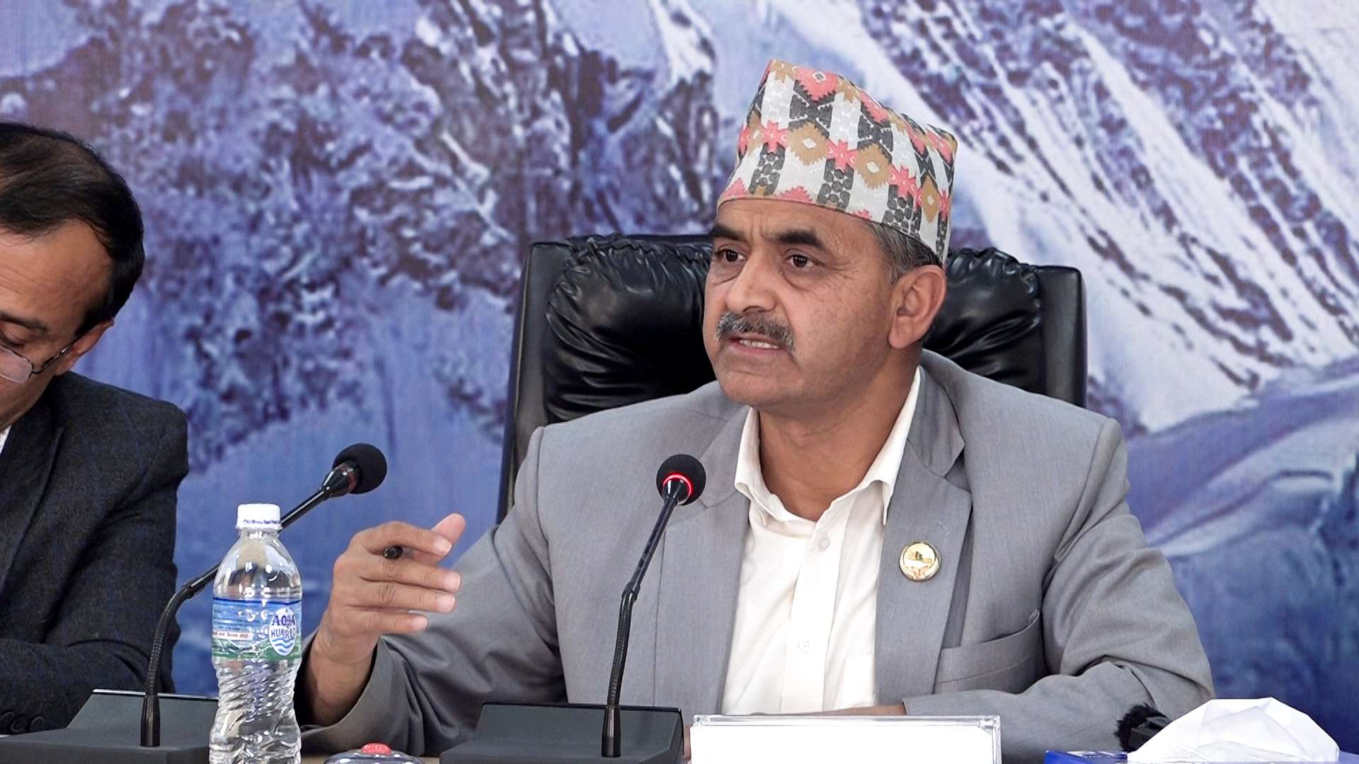 समितिले प्रदेश सरकारको नीति कार्यक्रम माग गरी छलफल गर्ने