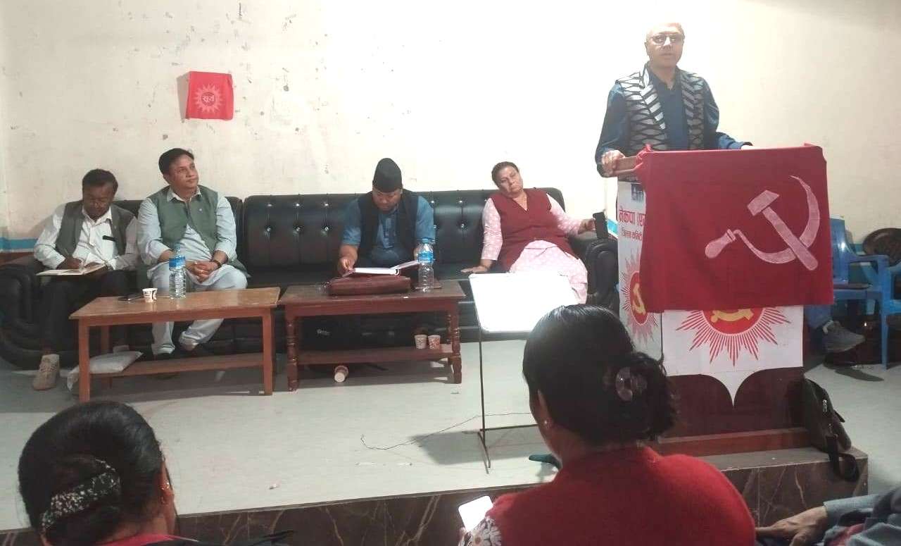 जनताको बिचार बोक्न नसक्ने पार्टी मात्रै बुढो हुन्छ : डा. राजन भट्टराई