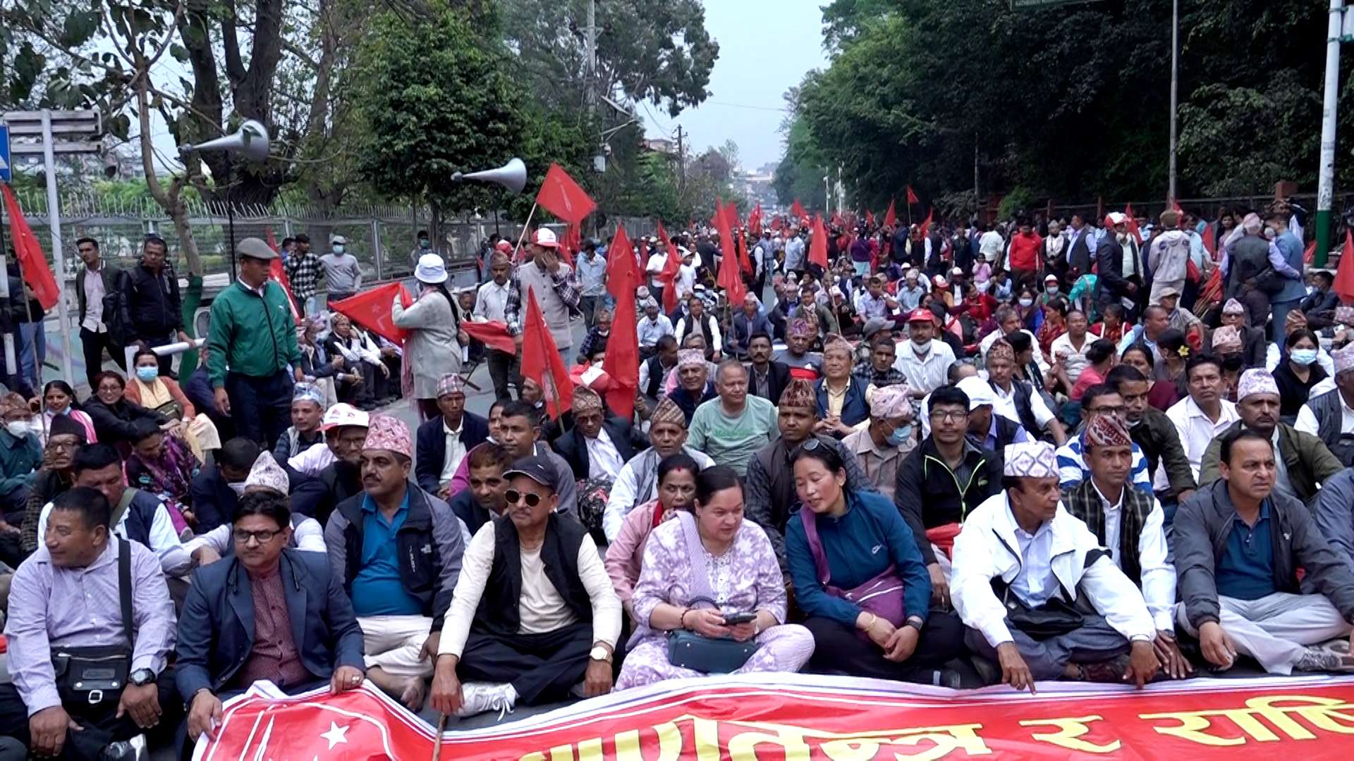 जनमोर्चाको ‘संघीयता खारेज गरौं’ अभियान, भृकुटीमण्डमा सभा