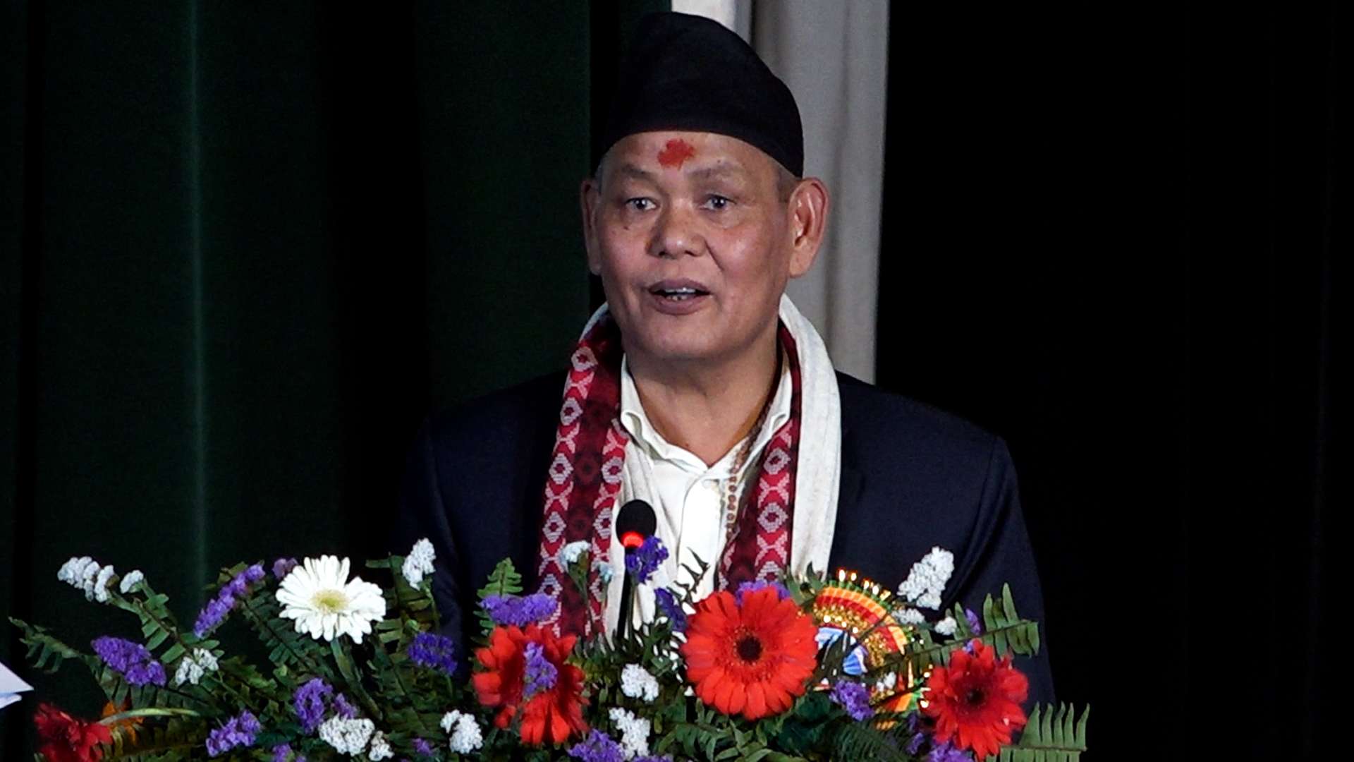 शिक्षा र सुविधाको अभावले नेपालका जनजाति समुदायहरु पछाडि परे : मन्त्री चौधरी