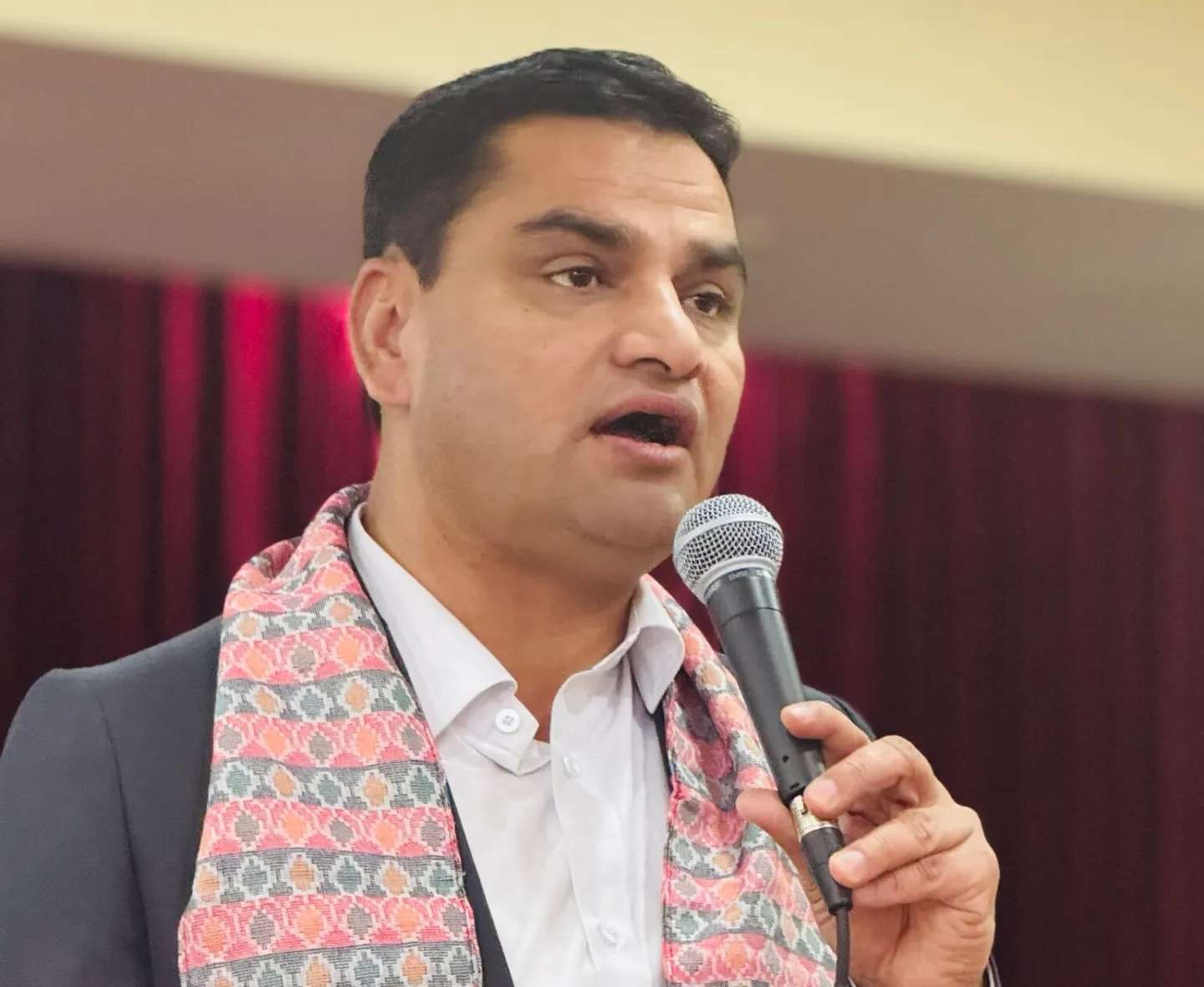 नागरिकका स्वास्थ्य विवरण एकीकृत गर्न स्वास्थ्य परिचय नम्बर प्रणाली लागु गर्ने स्वास्थ्यमन्त्रीको तयारी