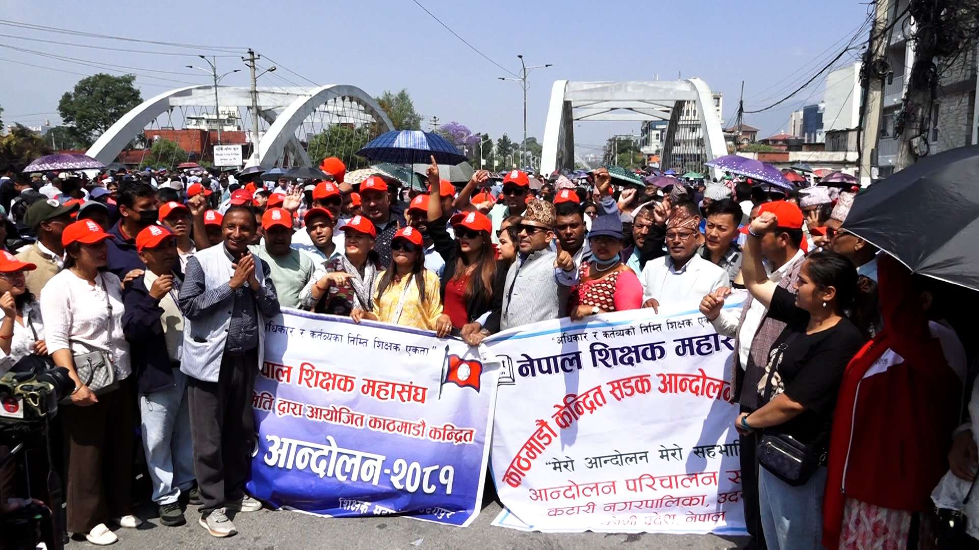 शिक्षक आन्दोलन थप चर्कियो, सिंहदरबार र बालुवाटारको कुर्सीमा काँडा उम्रिएको दाबी