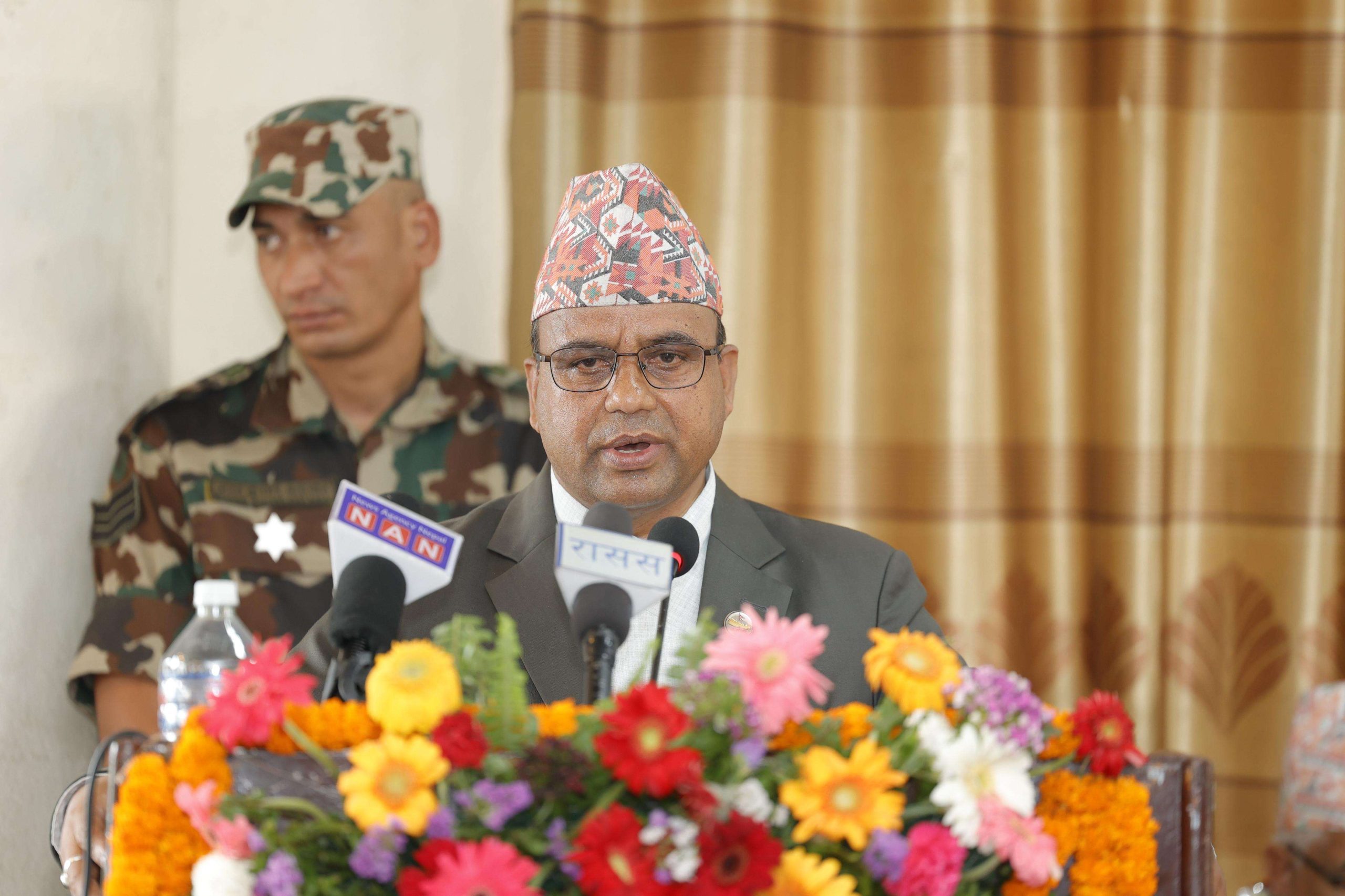 लेखनमा लगाम लगाउँदा लोकतन्त्र रहँदैन : मन्त्री पाण्डे