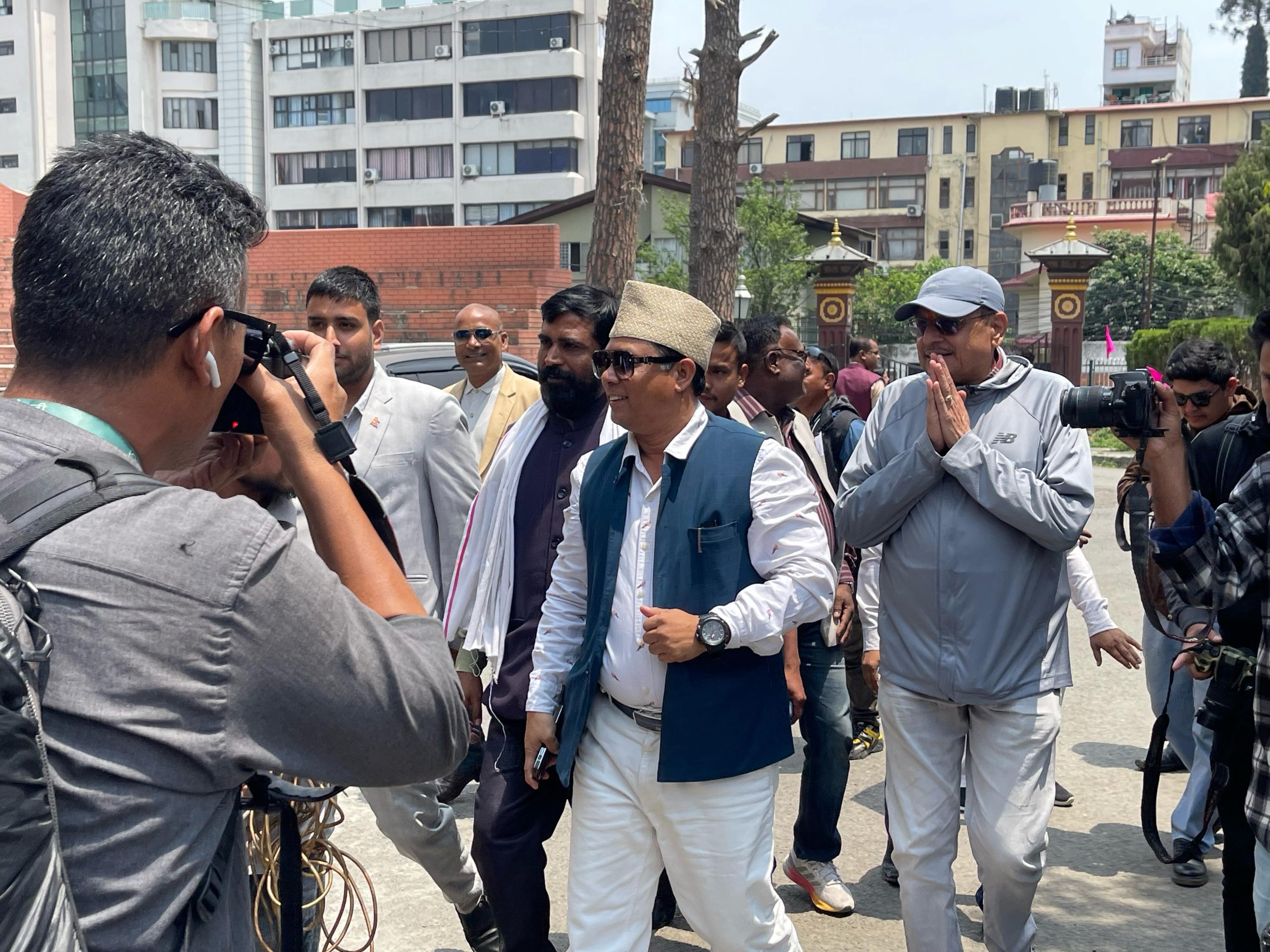 रेशम चौधरी छुटे