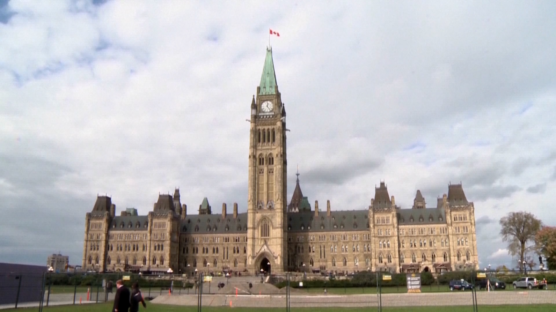 क्यानडामा संघीय चुनाव : ट्रम्प नीतिका कारण मत परिणाम उथलपुथल हुने संकेत