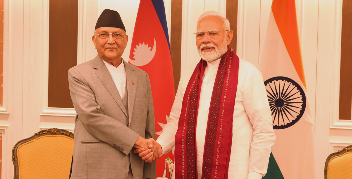 प्रधानमन्त्री ओली र भारतीय प्रधानमन्त्री मोदीबिच भेटवार्ता