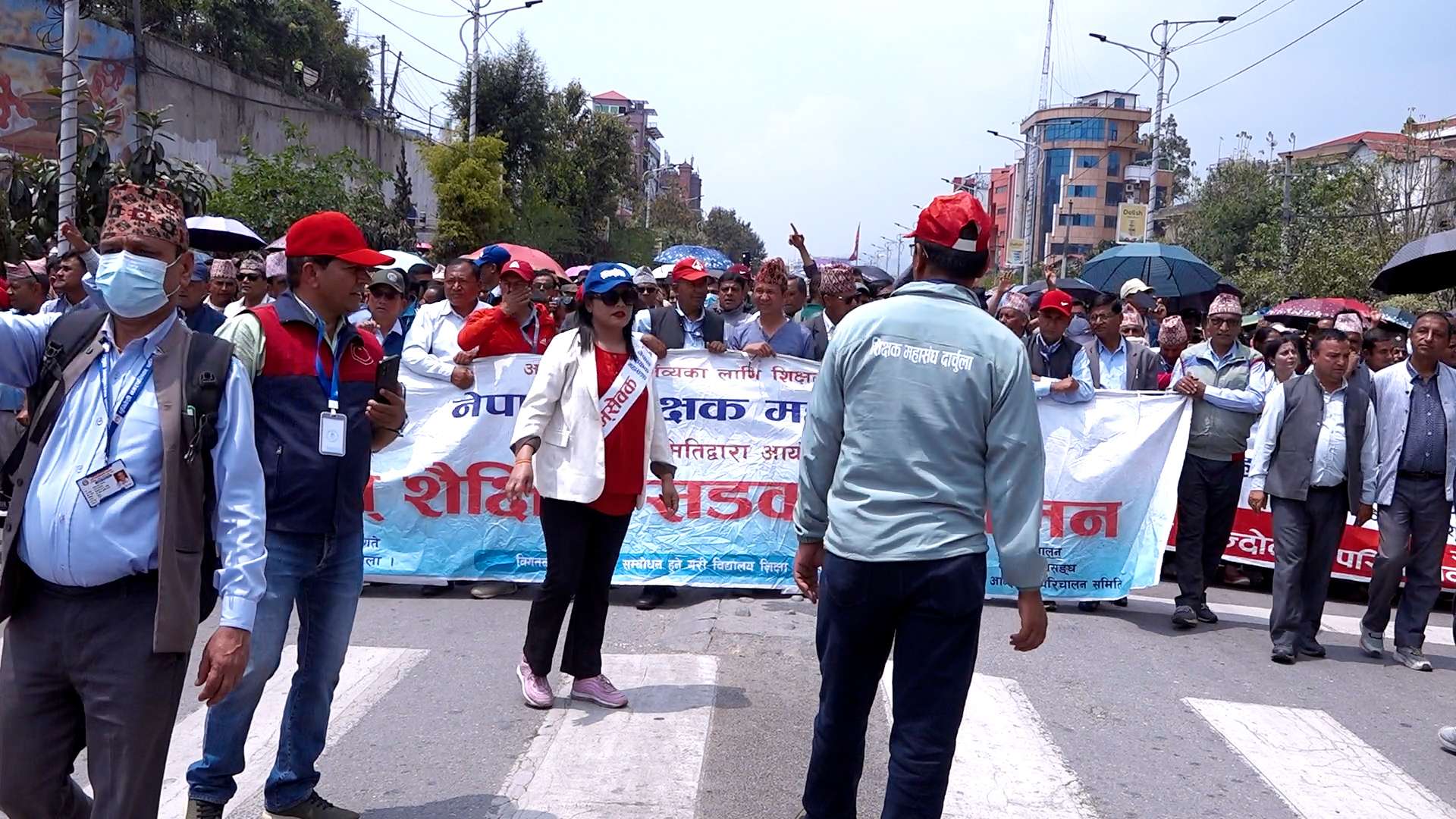 शिक्षकहरूको राजधानी केन्द्रित सडक आन्दोलन आज पनि जारी