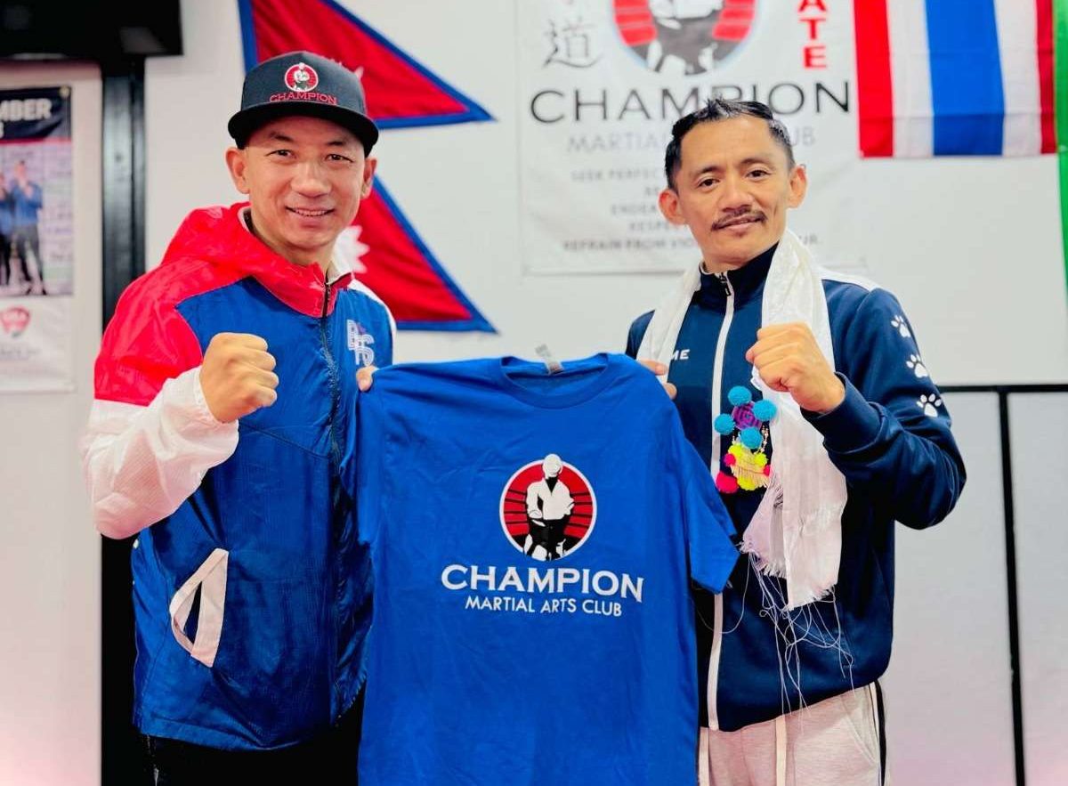 करातेका पदक विजेता सन्तोष सम्मानित