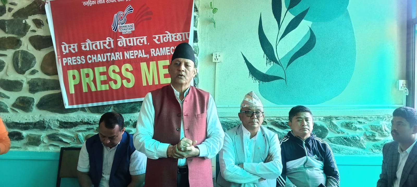 एमाले र कांग्रेसलाई चलाएर फुटाउन सकिन्छ कि भन्ने सपना नदेखे हुन्छ : कैलाश ढुङ्गेल
