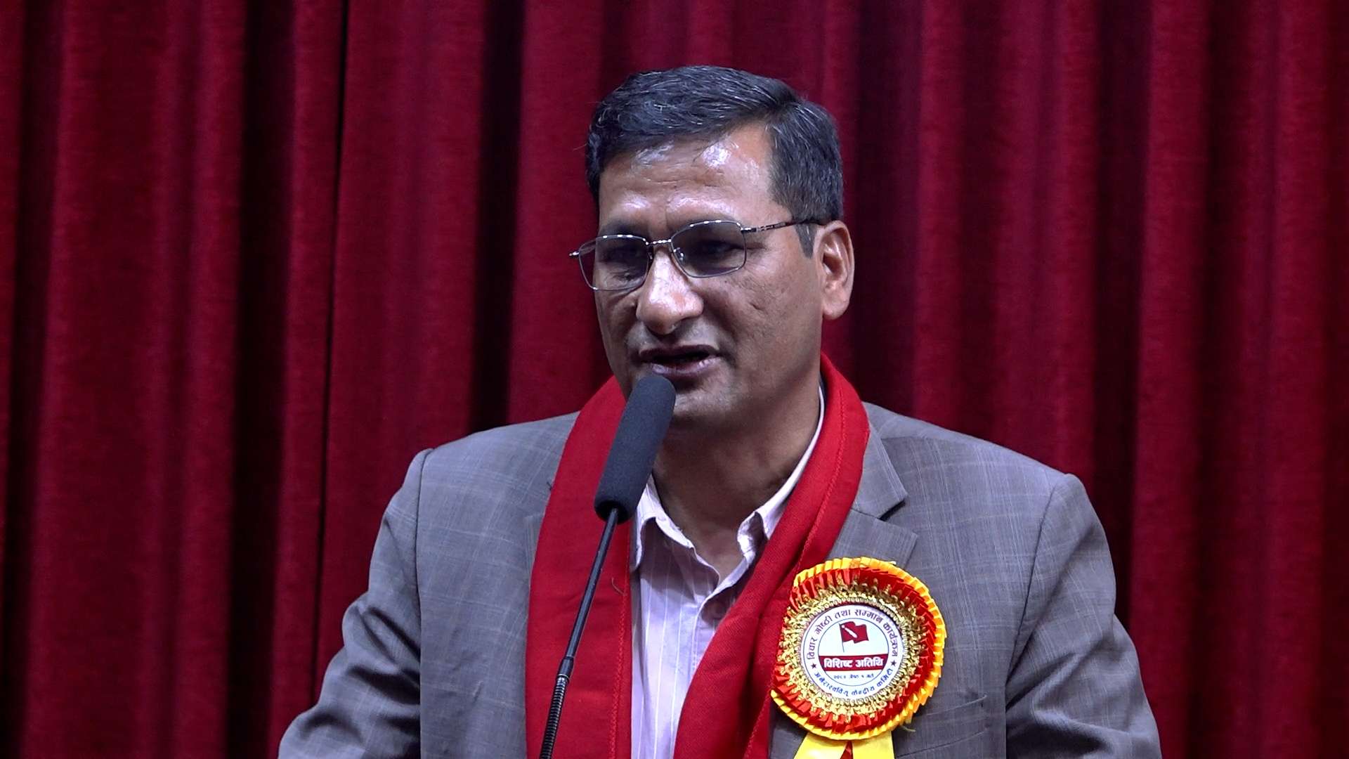 हालको राजनीतिक व्यवस्था समस्या होइन : बस्नेत