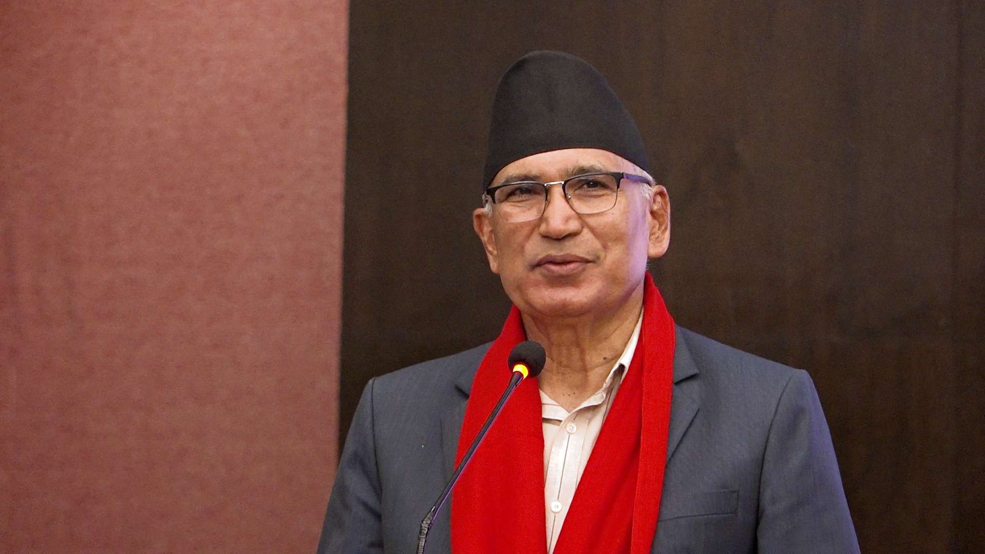 ढुवानी व्यवस्था प्रवाभकारी बनाउन आवश्यक : अर्थमन्त्री पौडेल