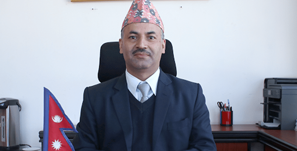 त्रिभुवन विमानस्थल अध्यागमन कार्यालयमा अख्तियारको छापा, गृहका सहसचिव पक्राउ