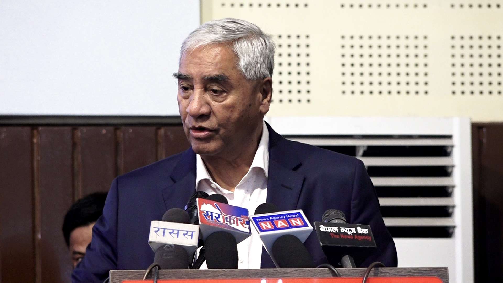 जलवायु न्यायका लागि नेपालले विश्वसामु स्पस्ट धारण धारणा राख्नुपर्छ : देउवा
