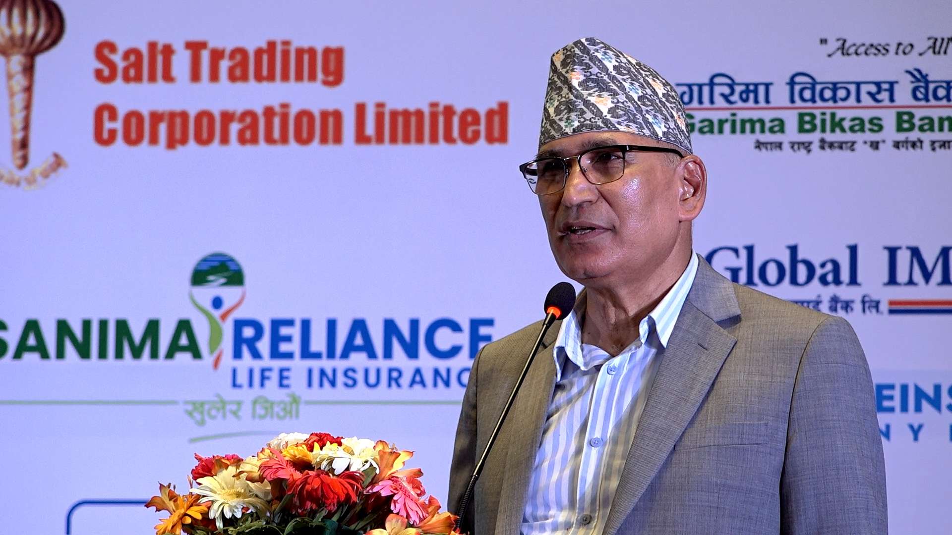 लोकप्रियभन्दा पनि यथार्थपरक बजेट बनाउने कोशिस गरेको छु : अर्थमन्त्री