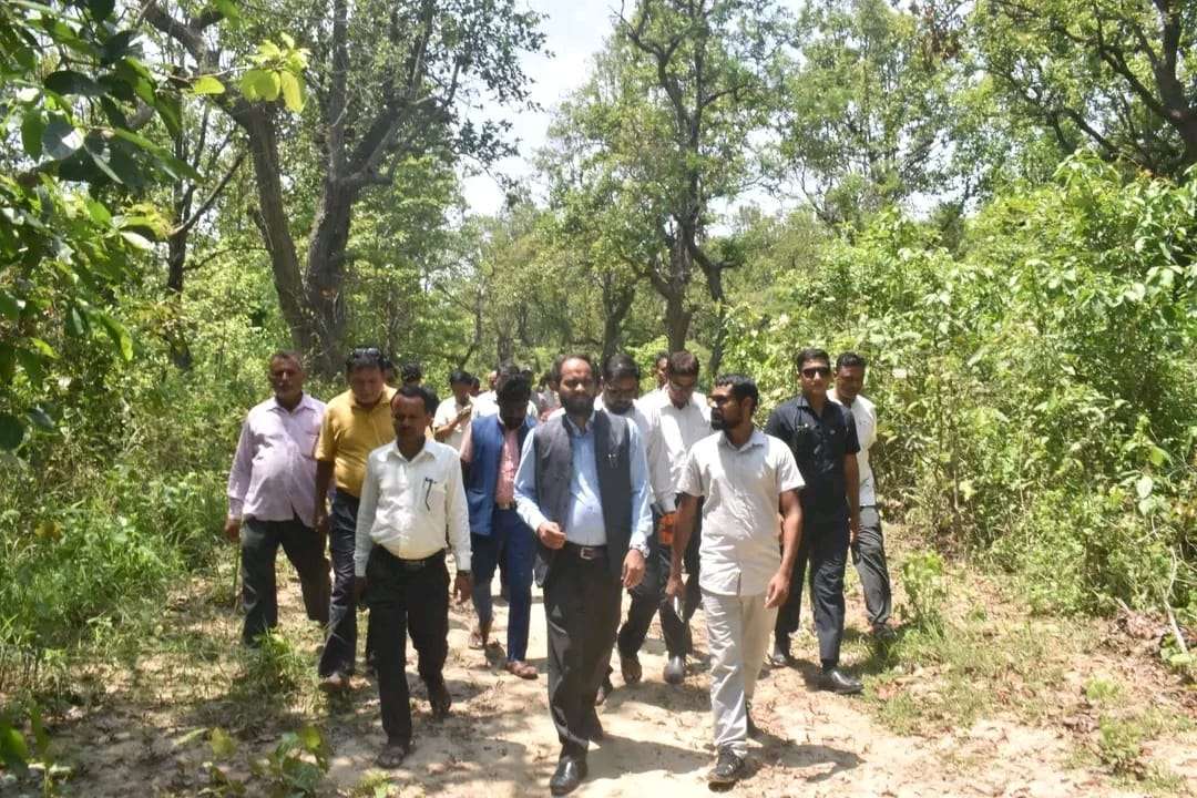 धनुषाधाम संरक्षित वन धार्मिक तथा पर्यटकीय हिसाबले महत्वपूर्ण : मन्त्री यादव