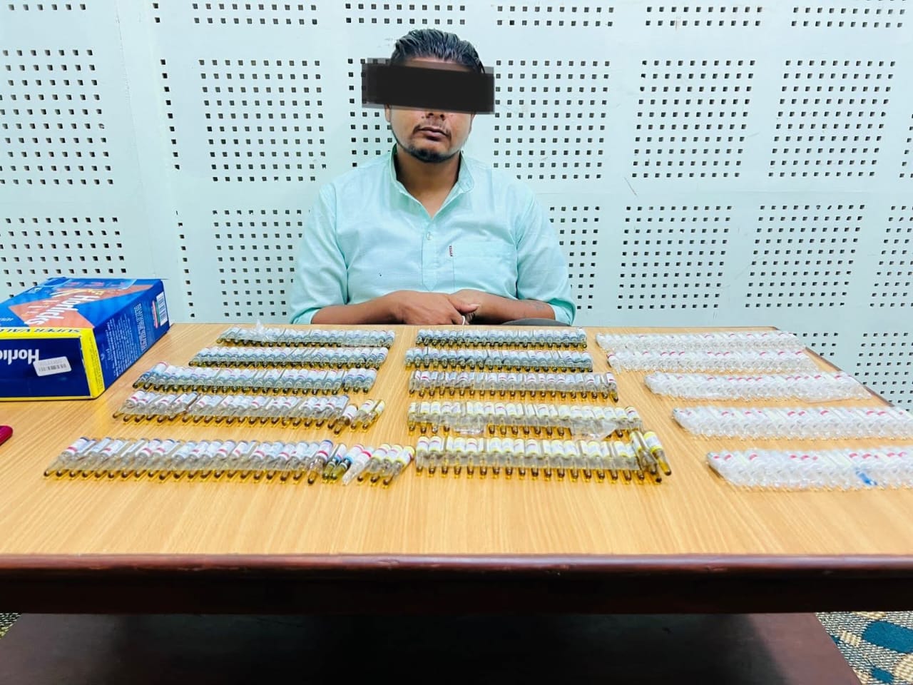 लागूऔषधसहित एक युवक पक्राउ 
